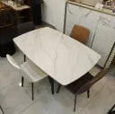 طاولة طعام ١٤٠ سم 